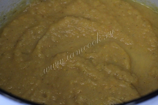 Кабачки с луком