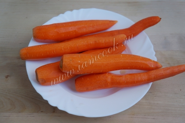 Морковь очищенная