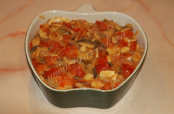 Говядина с тушеными овощами, фото