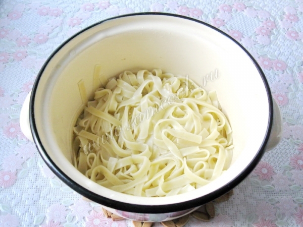 Лапша отварная