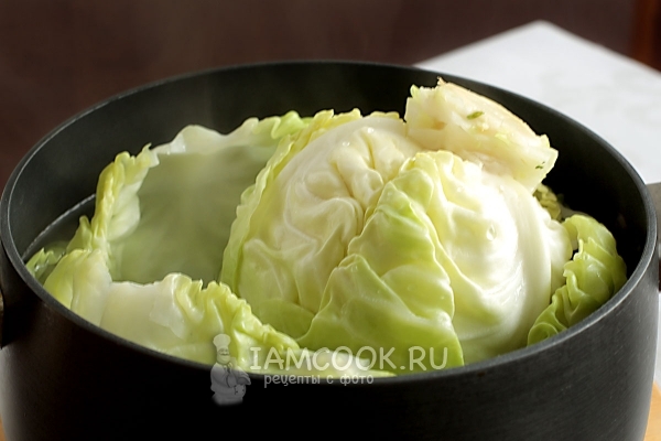 Отварить капустные листы