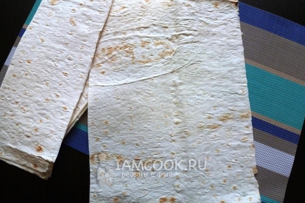 Разрезать лаваш