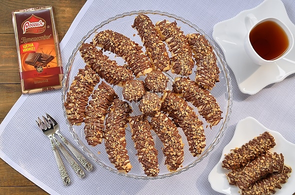 Десерт из бананов и шоколада