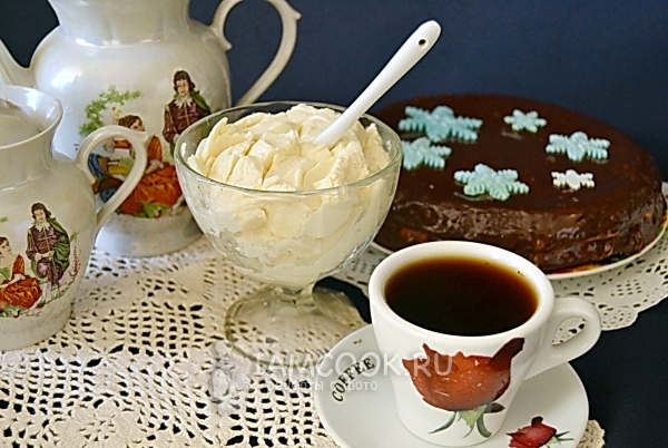 Фото сливочного крема для торта