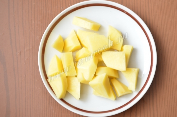 Картофель порезанный крупно