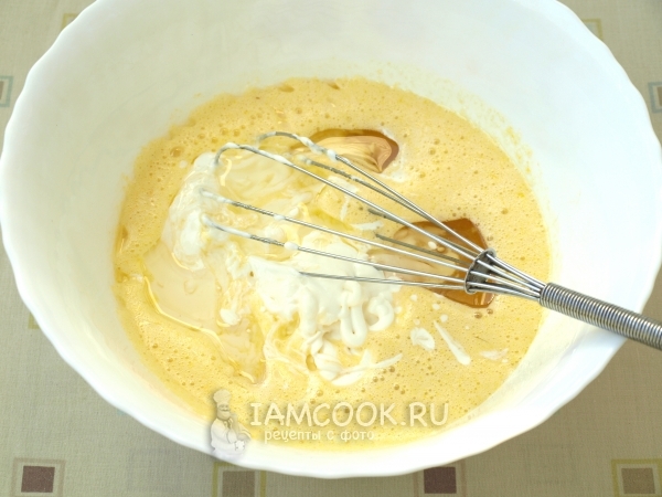 Добавили сметану и растительное масло