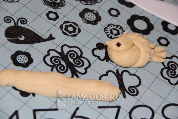 Туловище птички из теста