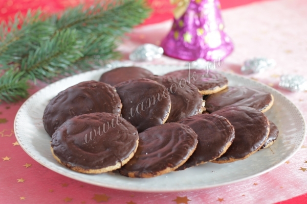 Фото марципанового печенья