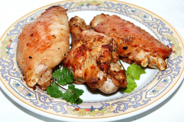 Крылья индейки, запеченные в духовке