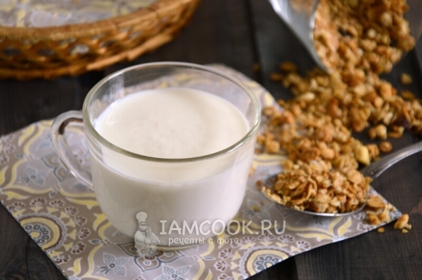 Фото домашнего кефира на кефирных грибках