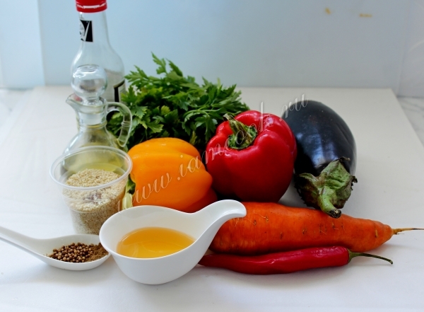 Ингредиенты для баклажанов по корейски