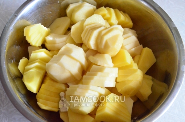Порезать картофель