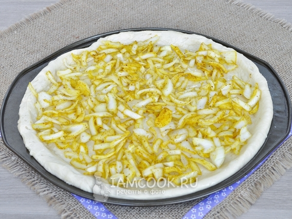 Выложить лук