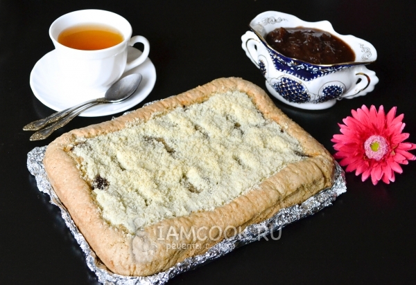 Рецепт пирога с вареньем на скорую руку