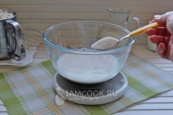 Всыпать сахар