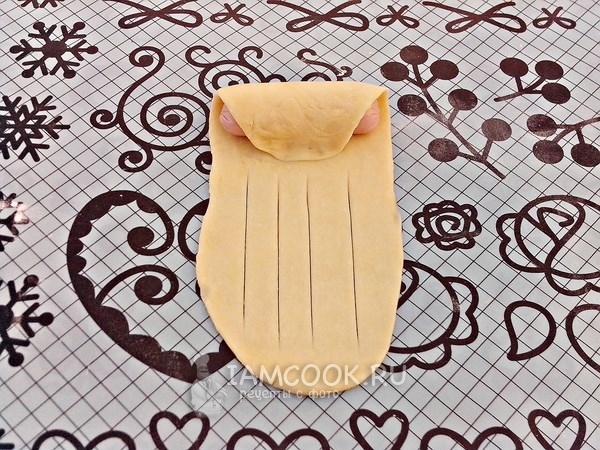 Сделать на тесте надрезы