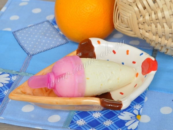 фото апельсинового мороженого с мартини