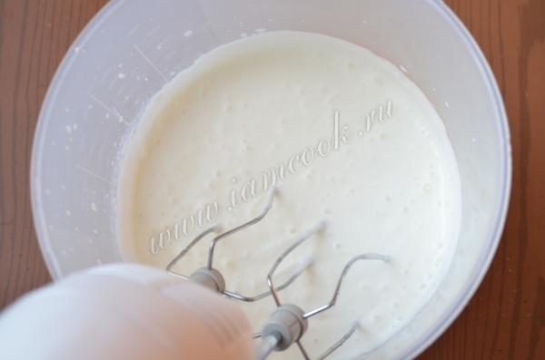 Йогурт со сметаной и сливками