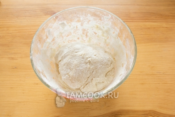 Замесить тесто
