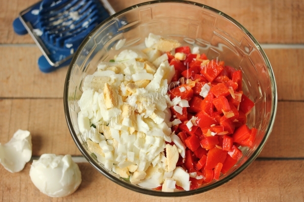 Яйца с сладким перцем