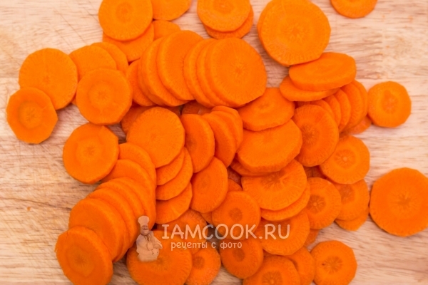 Порезать морковь