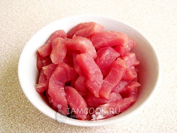 Порезать мясо