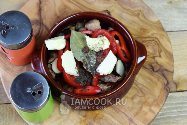 Посолить и поперчить