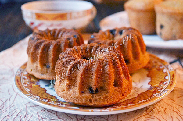 Готовим маффины с бананом и шоколадом