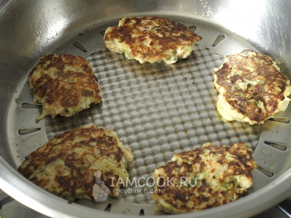 Перевернуть и жарить с другой стороны