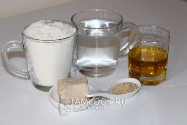Ингредиенты для хлеба на оливковом масле