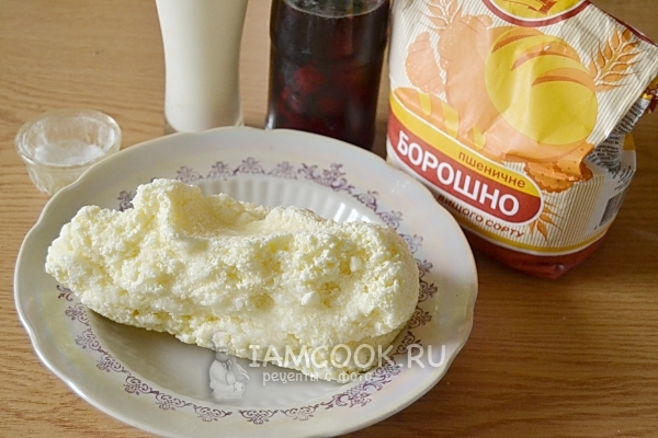 Ингредиенты для творожных вареников с вишней