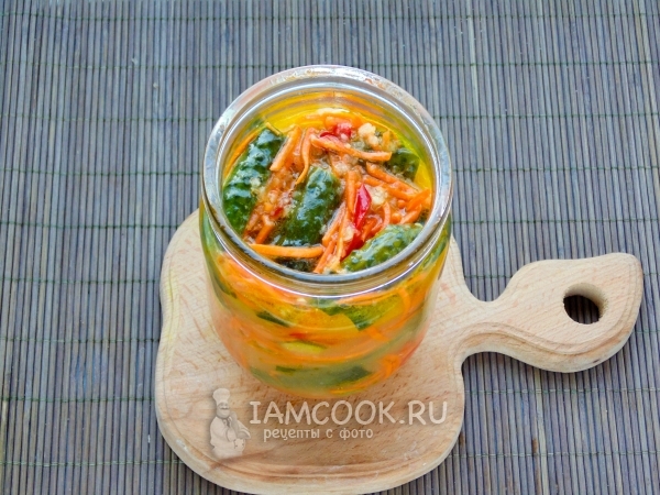 Залить салат маринадом