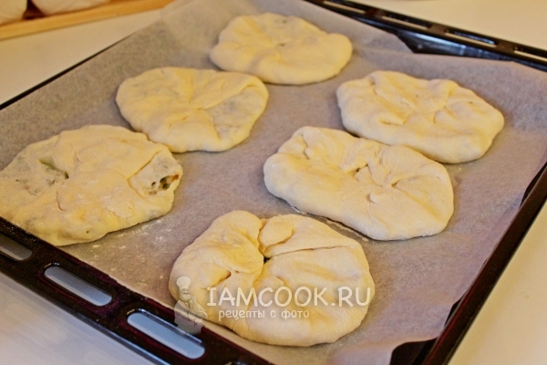 Лепешки в форме для запекания