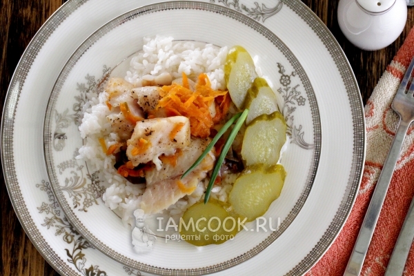 Фото тушеной рыбы в мультиварке