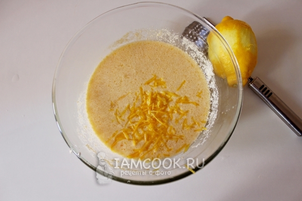 Натереть цедру лимона