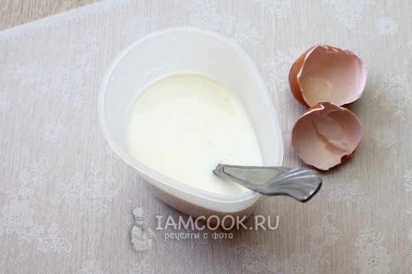 Молоко с яйцом