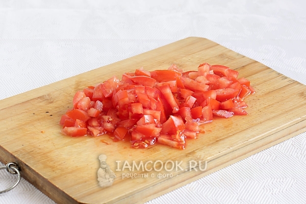 Помидоры порезанные