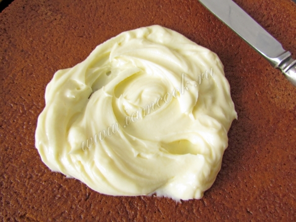 Украшение торта масляным кремом
