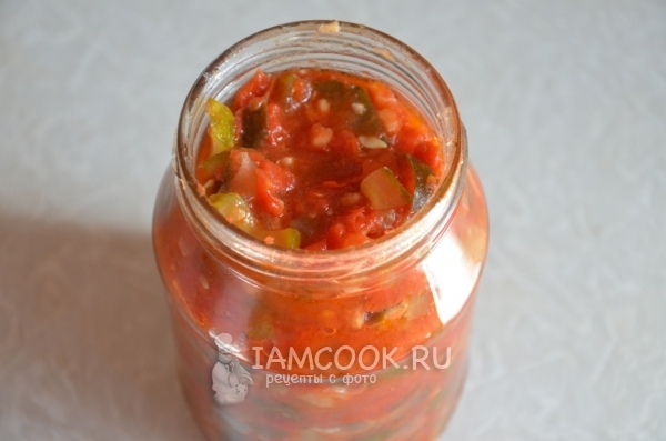 Готовое лечо из огурцов и помидоров на зиму