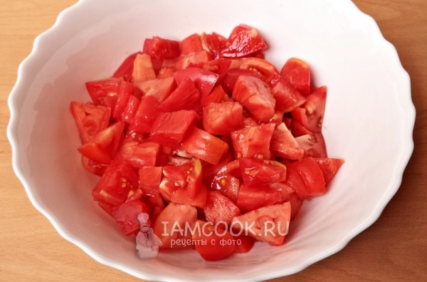 Порезать помидоры