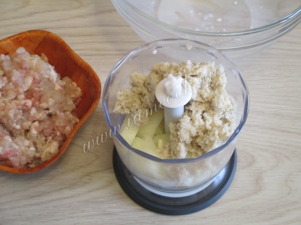 хлеб с луком и чесноком