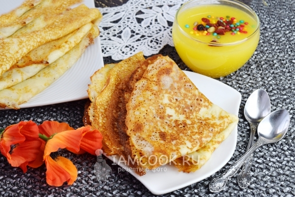 Фото тонких блинов на кефире, с дырочками