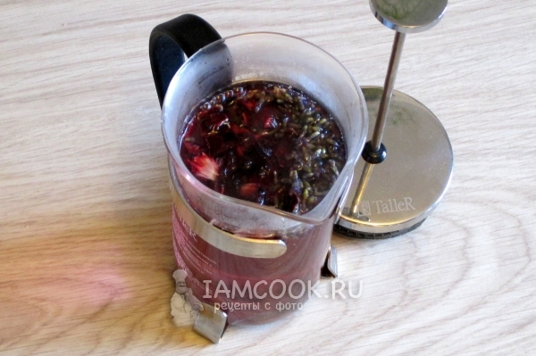 Чай настаивается