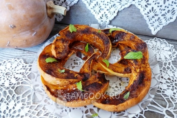 Фото тыквы, запеченной с медом и корицей