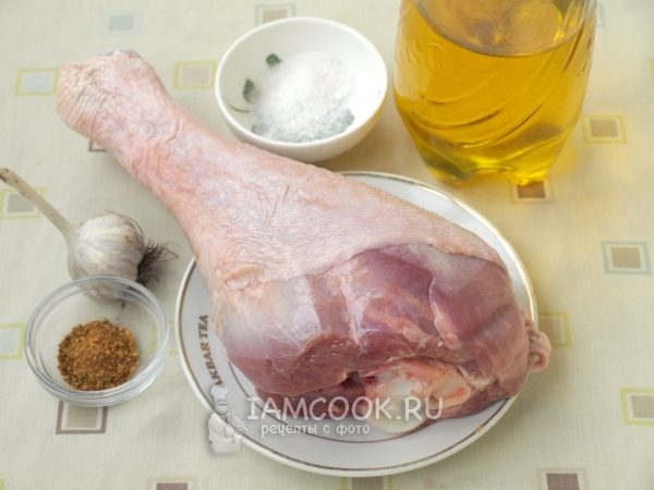 Ингредиенты для голени индейки в духовке