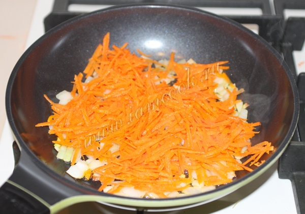 Лук с морковью