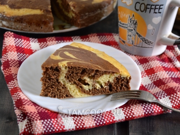 Фото пирога «Зебра» на кефире