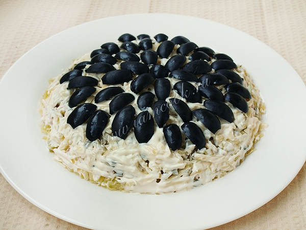 оформление салата подсолнух оливками