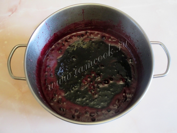 Варим джем из черной сомродины