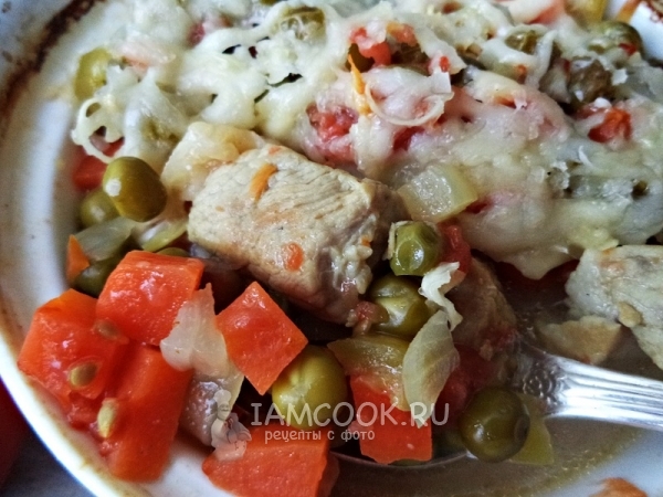 Рецепт свинины с овощами в горшочках в духовке